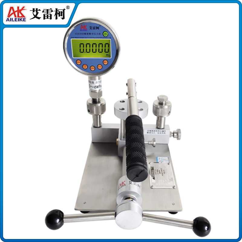 ALKT700TB 智能氣壓校準(zhǔn)臺