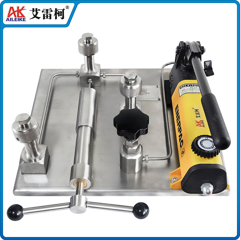 ALKT814液壓校準(zhǔn)臺(tái) 