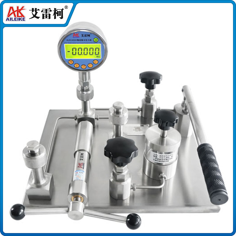 ALKT804TB 智能液壓校準(zhǔn)臺 